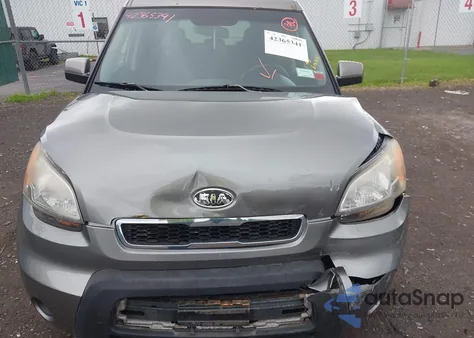 2010 Kia Soul + z USA, uszkodzony, nr VIN KNDJT2A29A7035846